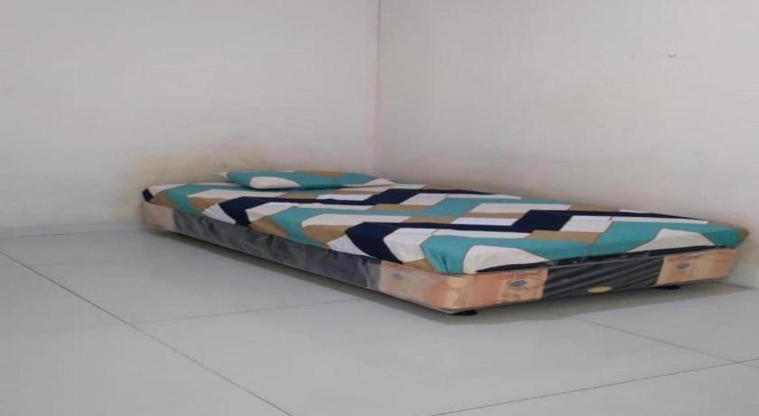 Hotel Spot On 94166 Kost Bunda Syariah Bekasi Exterior foto